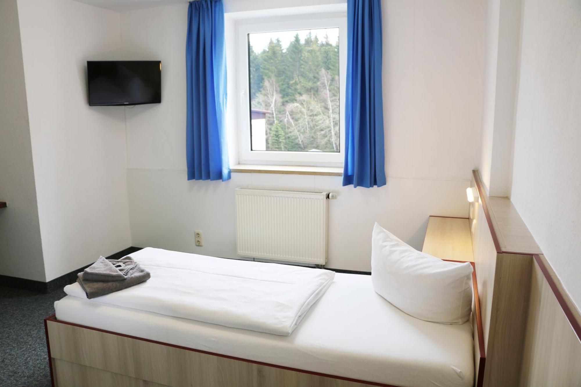 Sportpark Rabenberg Hotel Breitenbrunn  Exterior photo